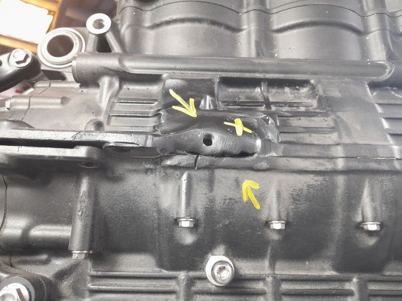 Recambio de despiece motor para triumph rocket 3 r referencia OEM IAM J  