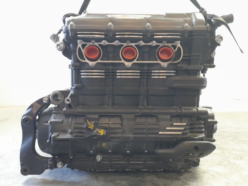 Recambio de despiece motor para triumph rocket 3 r referencia OEM IAM J  