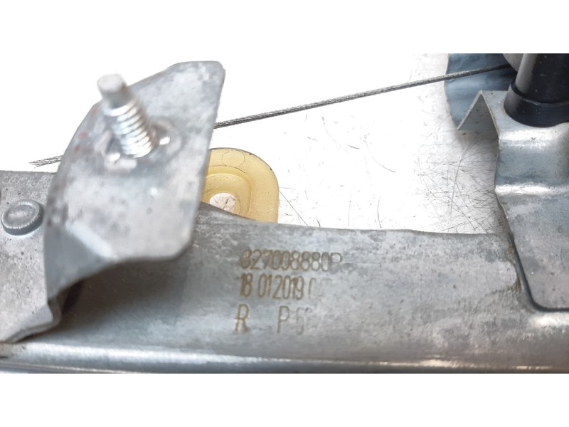 Recambio de elevalunas trasero derecho para renault clio iv referencia OEM IAM 827008880R  