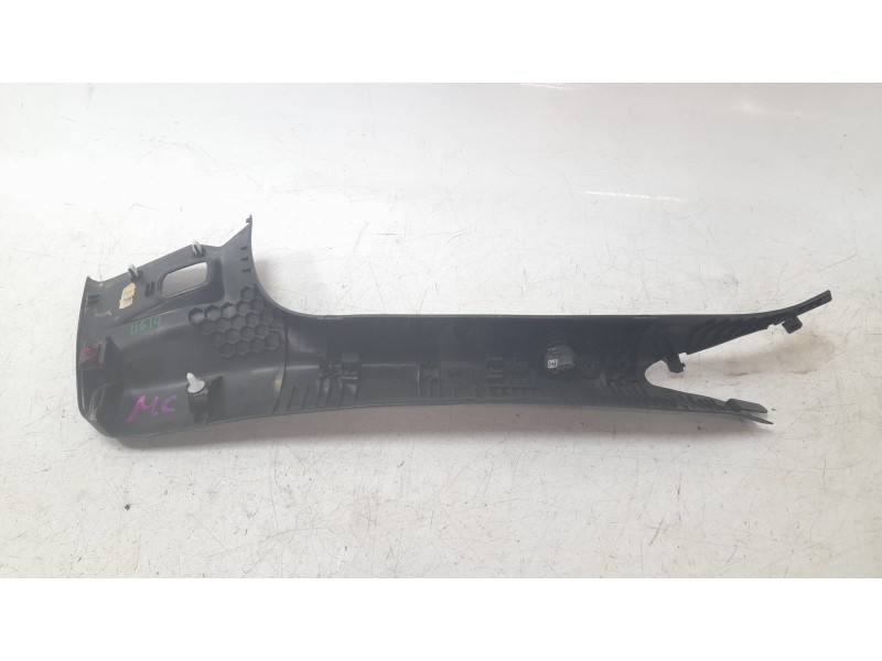 Recambio de moldura para ford mustang convertible gt referencia OEM IAM KR3B760512  