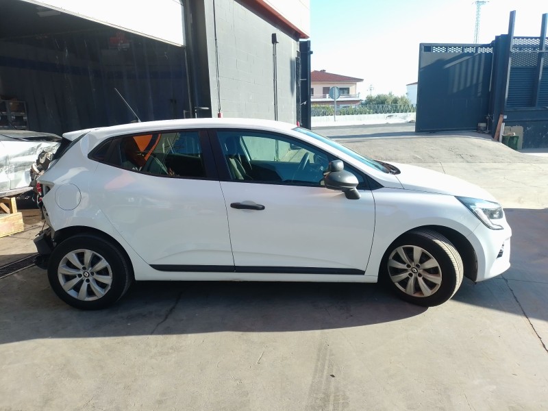 renault clio v (b7_) del año 2021