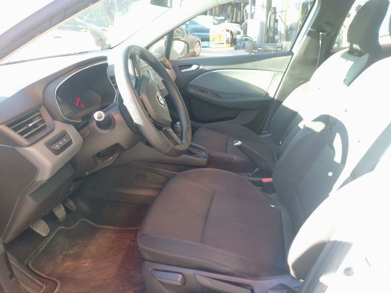 renault clio v (b7_) del año 2021