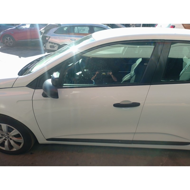 Recambio de puerta delantera izquierda para renault clio v (b7_) 1.5 blue dci 85 (b7ag) referencia OEM IAM   