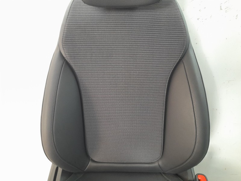Recambio de juego asientos completo para mercedes-benz clase c (w206) c 200 d (206.003) referencia OEM IAM 2549100901  