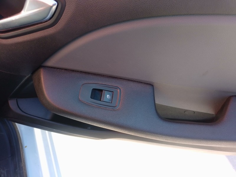 Recambio de mando elevalunas delantero derecho para renault clio v (b7_) 1.5 blue dci 85 (b7ag) referencia OEM IAM   