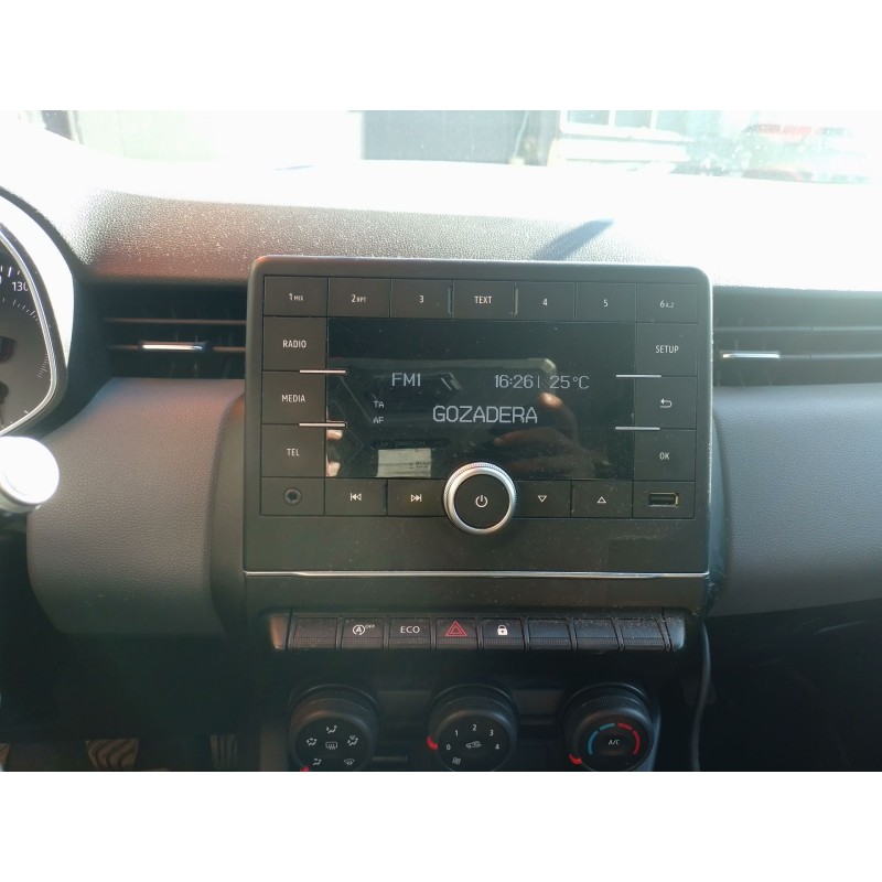Recambio de sistema audio / radio cd para renault clio v (b7_) 1.5 blue dci 85 (b7ag) referencia OEM IAM   