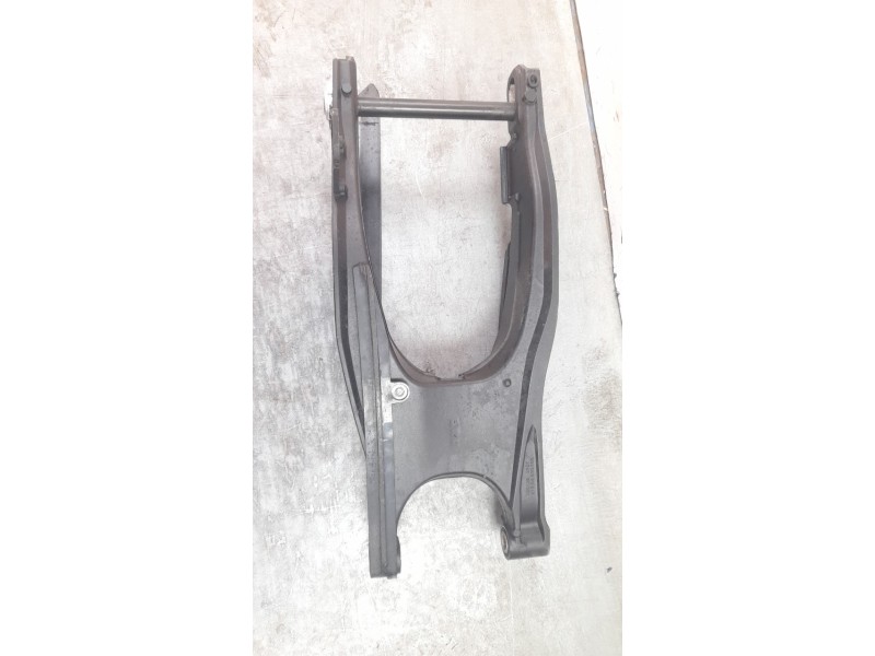 Recambio de basculante para ktm super adventure 1290 super adventure s referencia OEM IAM 61904030100 61904030044C1 