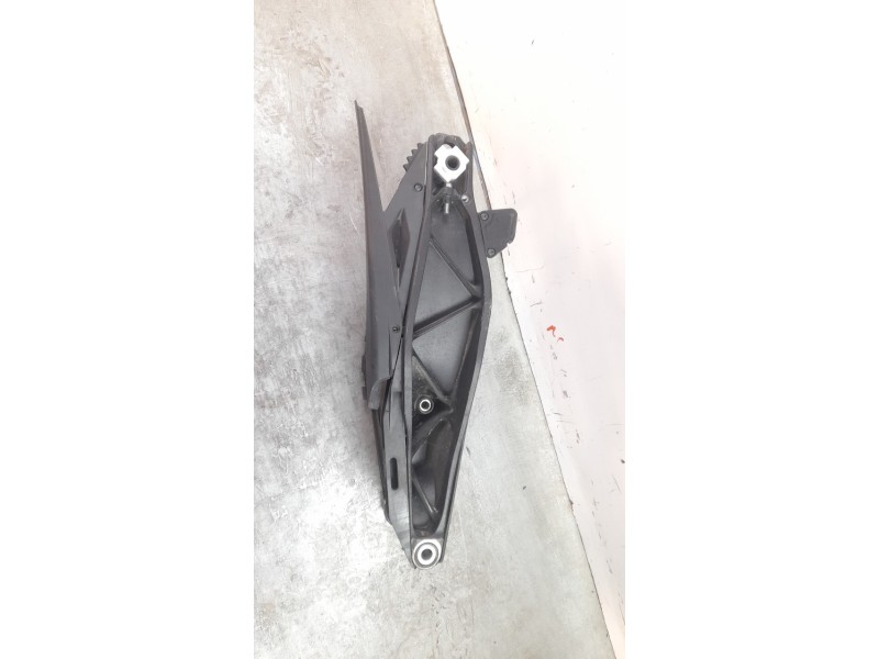 Recambio de basculante para ktm super adventure 1290 super adventure s referencia OEM IAM 61904030100 61904030044C1 