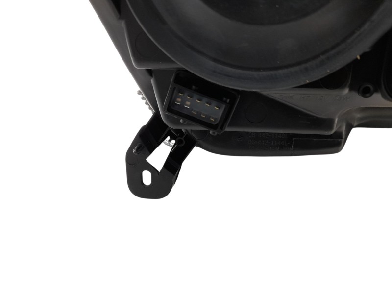 Recambio de faro izquierdo para opel astra h berlina referencia OEM IAM 1216561  10116311002/11533401/2300041/OP4104904