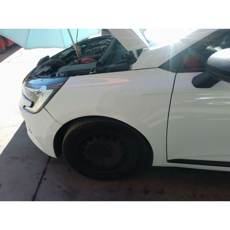 Recambio de aleta delantera izquierda para renault clio v (b7_) 1.5 blue dci 85 (b7ag) referencia OEM IAM   