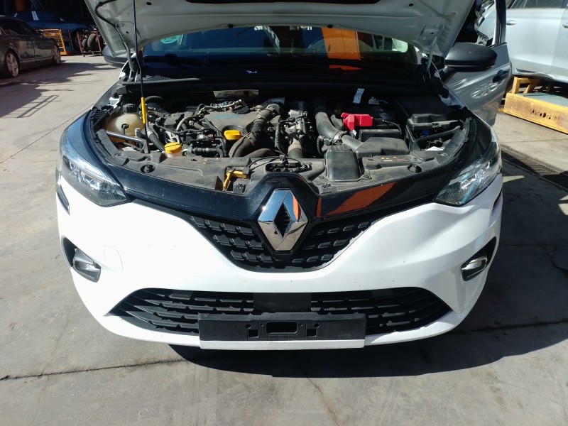 Recambio de paragolpes delantero para renault clio v (b7_) 1.5 blue dci 85 (b7ag) referencia OEM IAM   