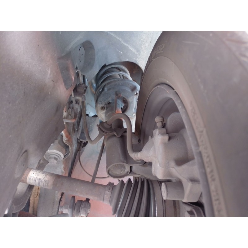 Recambio de amortiguador delantero izquierdo para renault clio v (b7_) 1.5 blue dci 85 (b7ag) referencia OEM IAM   