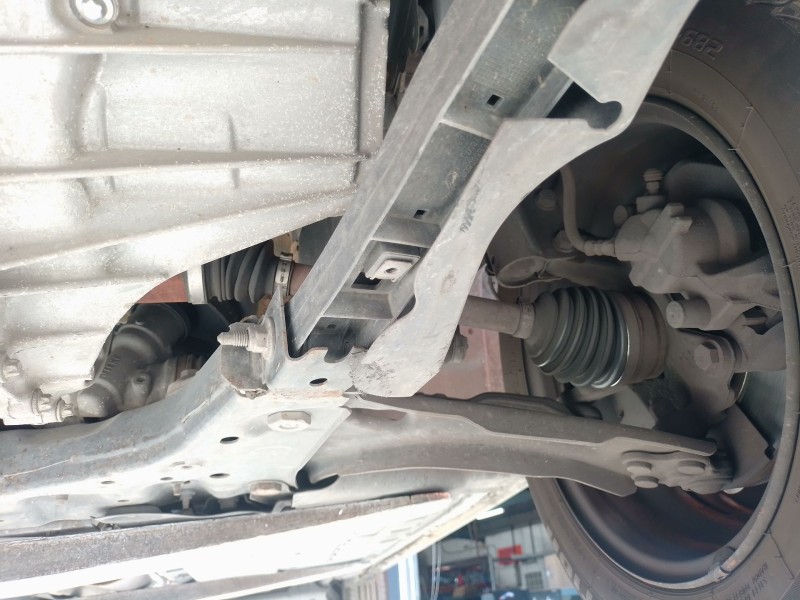 Recambio de transmision delantera izquierda para renault clio v (b7_) 1.5 blue dci 85 (b7ag) referencia OEM IAM   
