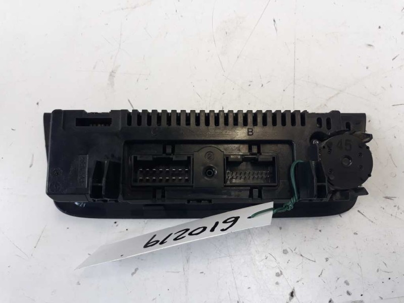 Recambio de mando climatizador para seat ibiza (6j5) sport referencia OEM IAM 6J0820043 A2C53286417 