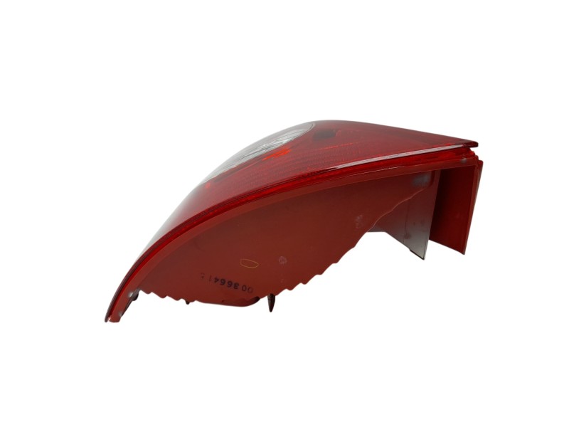 Recambio de piloto trasero izquierdo para renault clio ii fase ii (b/cb0) referencia OEM IAM 8200917488  103F19125501/16804331/5