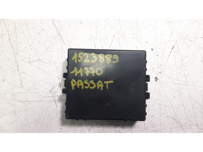 Recambio de modulo electronico para volkswagen passat variant (cb5) r-line referencia OEM IAM 3Q0907338F  