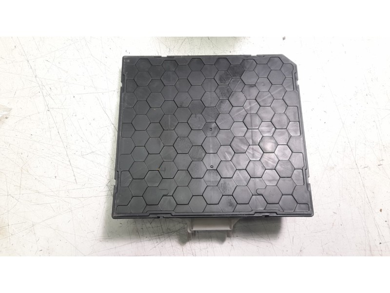 Recambio de modulo electronico para volkswagen passat variant (cb5) r-line referencia OEM IAM 5Q0937086CJ  