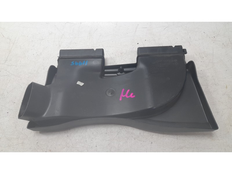 Recambio de canalizador de aire para bmw x1 (e84) xdrive 20d referencia OEM IAM 13717798772  