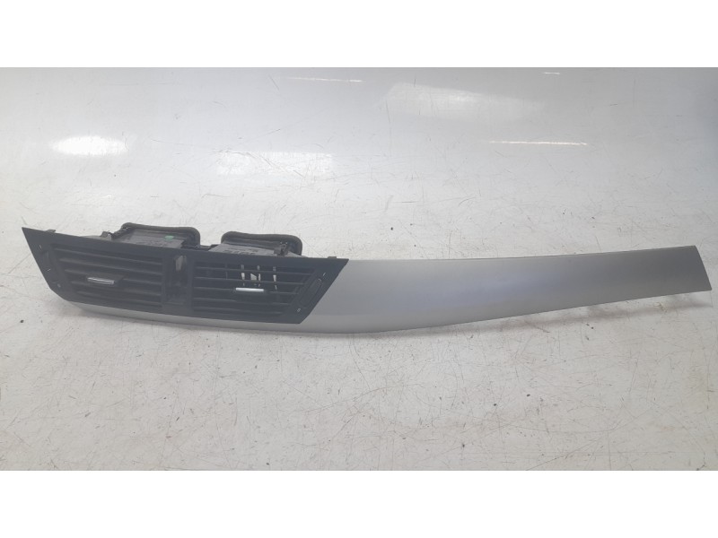 Recambio de rejilla aireadora para bmw x1 (e84) xdrive 20d referencia OEM IAM 64222991235 52850610 