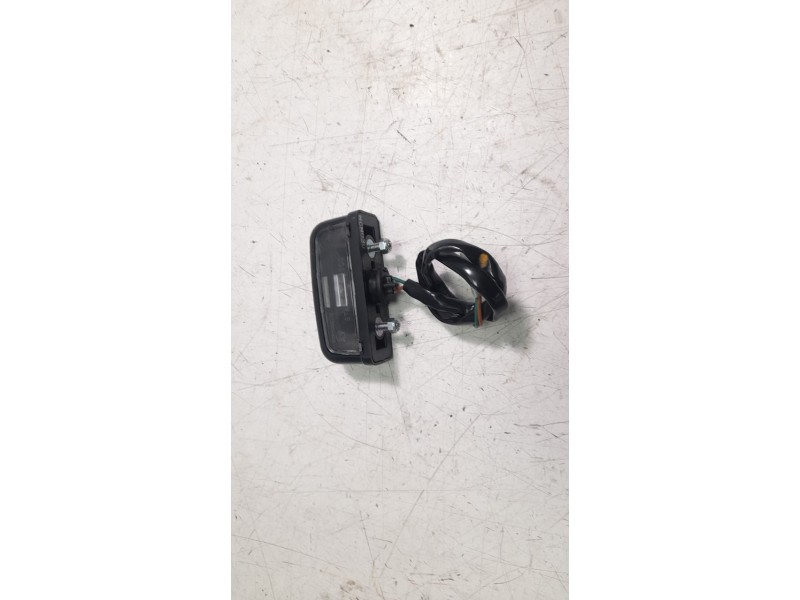 Recambio de piloto matricula para honda cb 500x cb 500x referencia OEM IAM 33720MGZJ01  