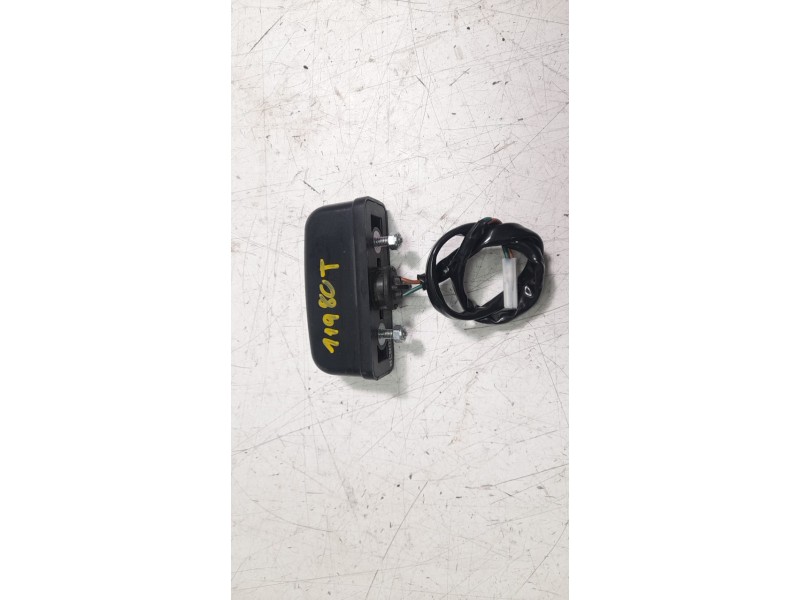 Recambio de piloto matricula para honda cb 500x cb 500x referencia OEM IAM 33720MGZJ01  