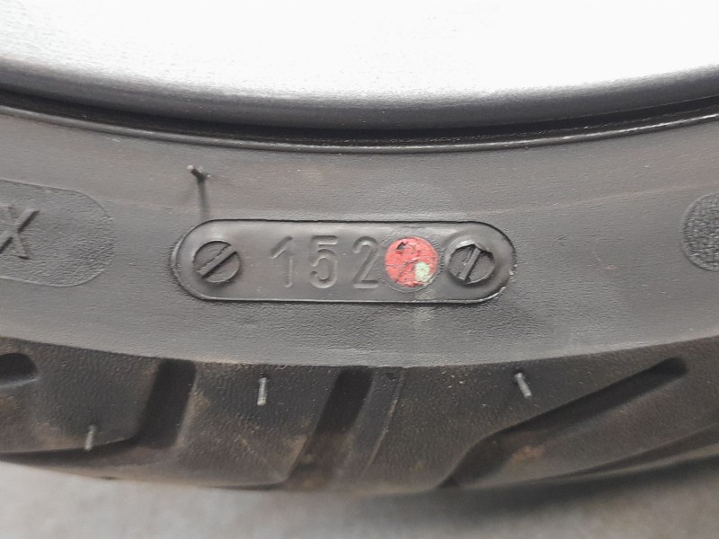 Recambio de llanta para yamaha x-max 125 referencia OEM IAM BL2F51600000  