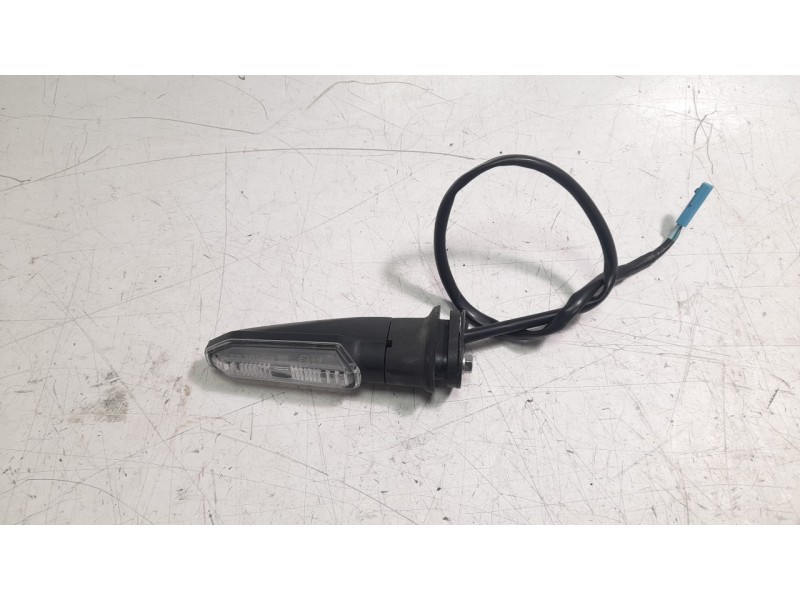 Recambio de piloto trasero derecho para honda cb 500x cb 500x referencia OEM IAM 33600MKPD81  