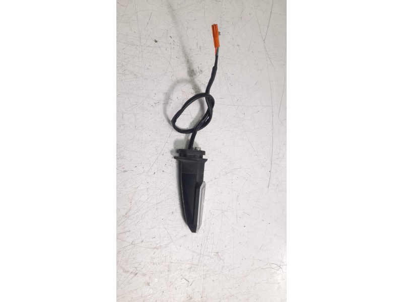 Recambio de piloto trasero izquierdo para honda cb 500x cb 500x referencia OEM IAM 33650MKPD81  