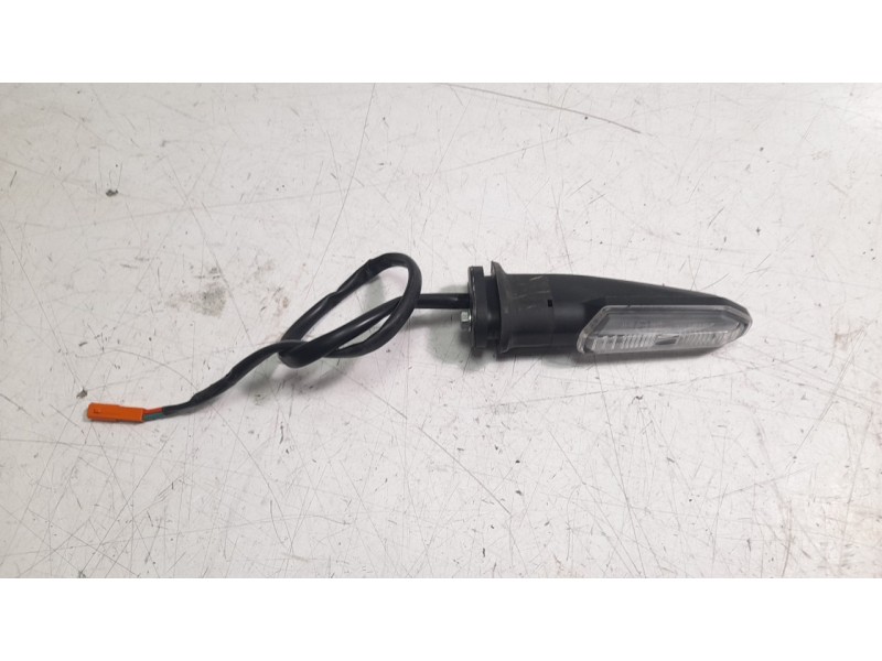 Recambio de piloto trasero izquierdo para honda cb 500x cb 500x referencia OEM IAM 33650MKPD81  