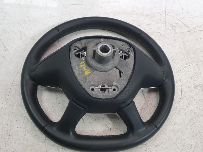 Recambio de volante para dacia duster (hs_) 1.2 tce 125 referencia OEM IAM 484004459R  