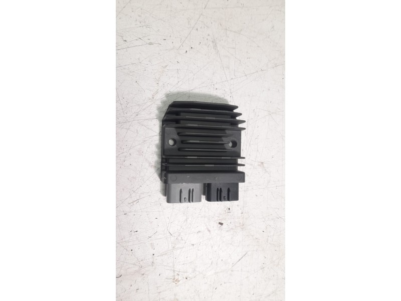Recambio de regulador de corriente para honda cb 500x cb 500x referencia OEM IAM   