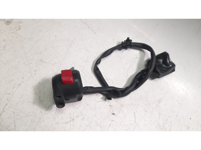 Recambio de piña luces derecha para honda cb 500x cb 500x referencia OEM IAM 35130MKPDQ1  