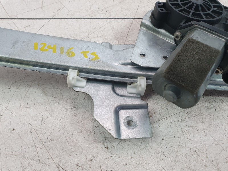 Recambio de elevalunas trasero izquierdo para dacia duster (hs_) 1.2 tce 125 referencia OEM IAM 8200733833  5702751