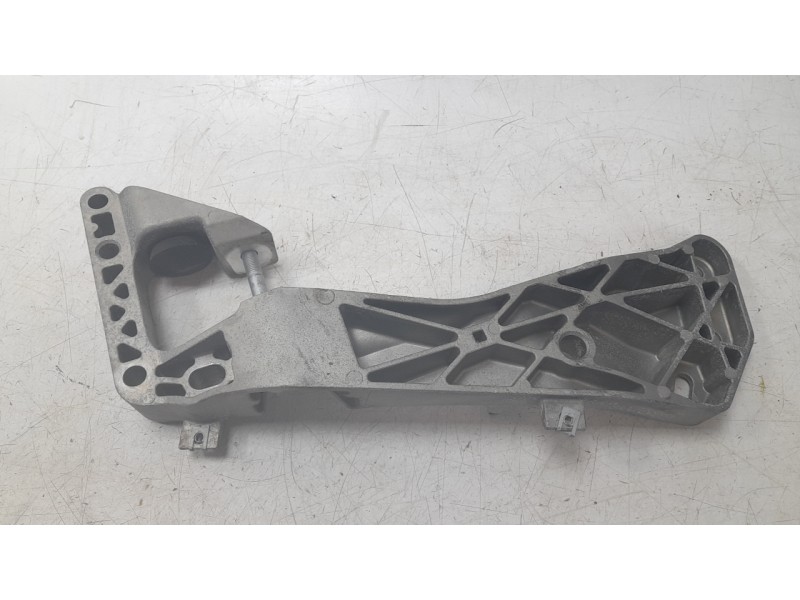 Recambio de soporte motor para bmw x1 (e84) xdrive 20d referencia OEM IAM 2231676928104  