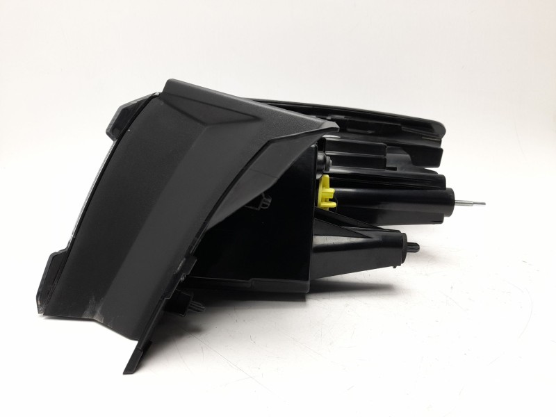 Recambio de piloto trasero izquierdo para renault arkana i (lcm_, ldn_) 1.3 tce 140 (ldn0) referencia OEM IAM 265555203R  