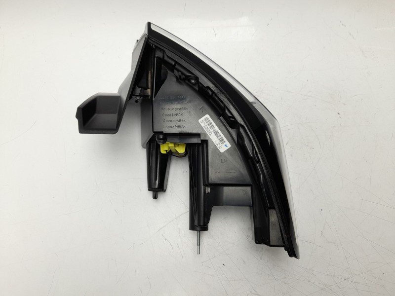 Recambio de piloto trasero izquierdo para renault arkana i (lcm_, ldn_) 1.3 tce 140 (ldn0) referencia OEM IAM 265555203R  