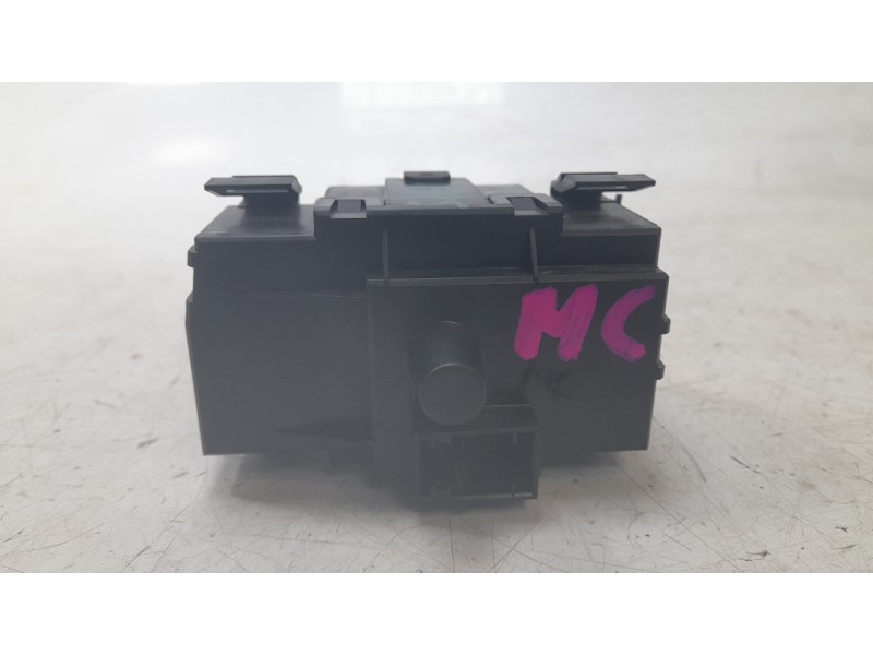 Recambio de mando luces para bmw x1 (e84) xdrive 20d referencia OEM IAM 61316932796  