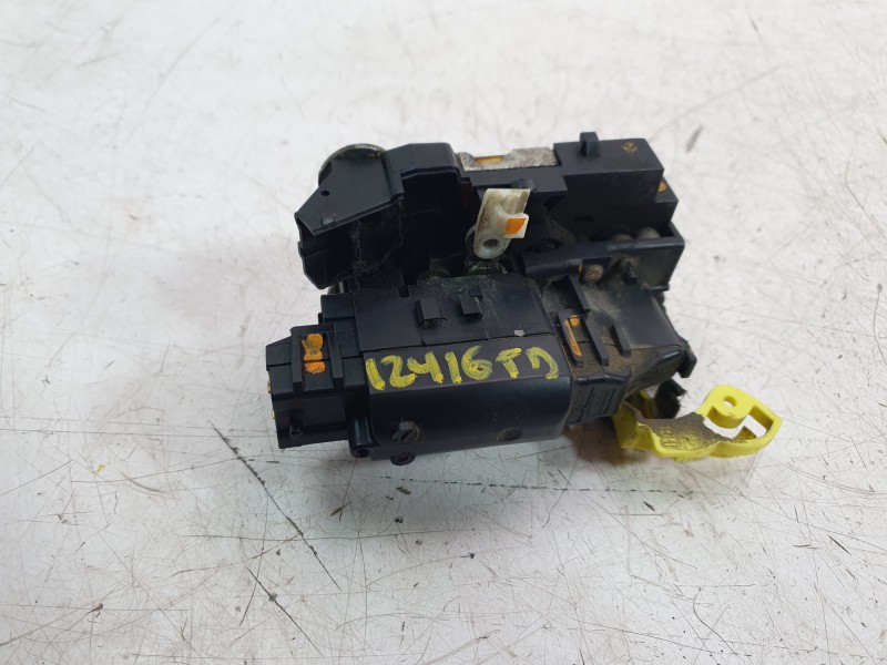Recambio de cerradura puerta trasera derecha para dacia duster (hs_) 1.2 tce 125 referencia OEM IAM 825025967R  