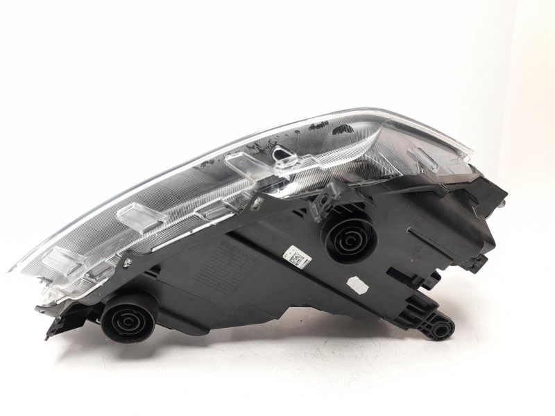 Recambio de faro izquierdo para seat arona (kj7, kjp) 1.0 tsi referencia OEM IAM 6F1941015B  10121371004/11854511/9010073
