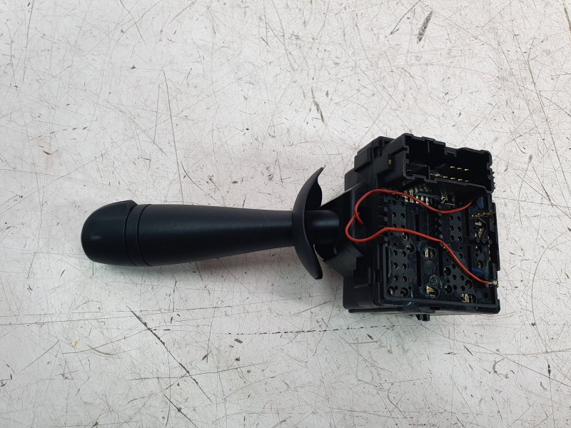 Recambio de mando limpia para dacia duster (hs_) 1.2 tce 125 referencia OEM IAM 8200792587  