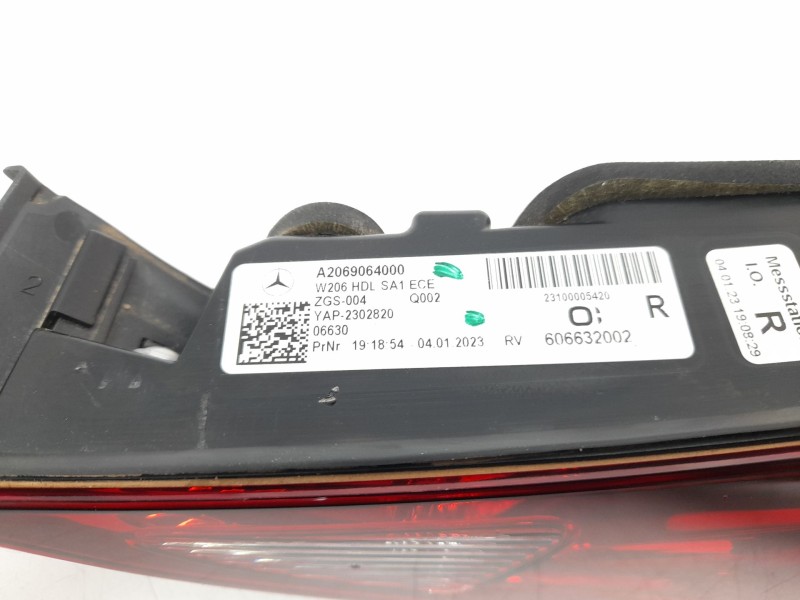 Recambio de piloto trasero derecho interior para mercedes-benz clase c (w206) c 200 d (206.003) referencia OEM IAM A2069064000  