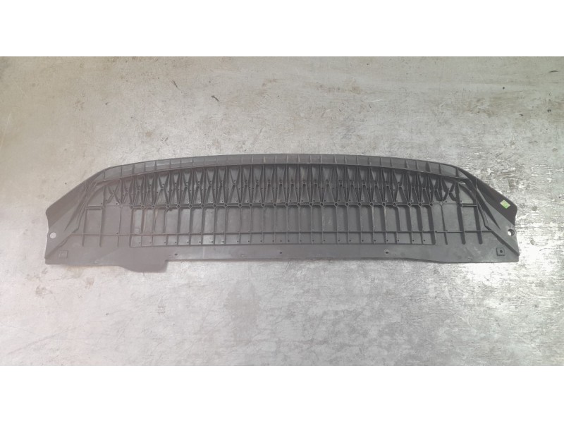 Recambio de spoiler paragolpes delantero para skoda octavia iv (nx3, nn3, pv3) 2.0 tdi referencia OEM IAM 5E3807611D  