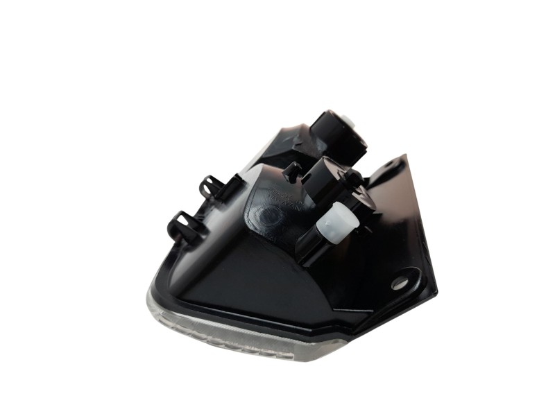 Recambio de piloto marcha atras para renault trafic caja cerrada (ab 4.01) referencia OEM IAM 4412787  104LLH621/5420502/OP93244