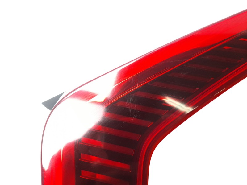 Recambio de piloto trasero derecho para kia niro ii (sg2) ev referencia OEM IAM 92402AT000  