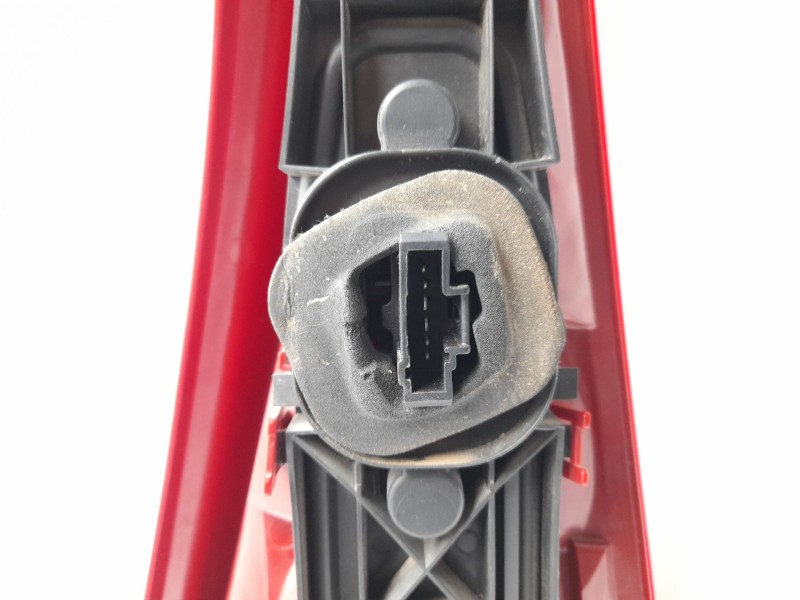 Recambio de piloto trasero izquierdo para citroën c3 i (fc_, fn_) 1.4 hdi referencia OEM IAM 6350X5  103F07351771/16227533/51405