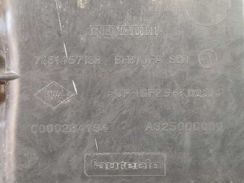 Recambio de cubrecarter para renault megane iv hatchback (b9a/m/n_) 1.5 blue dci 115 (b9a6) referencia OEM IAM   