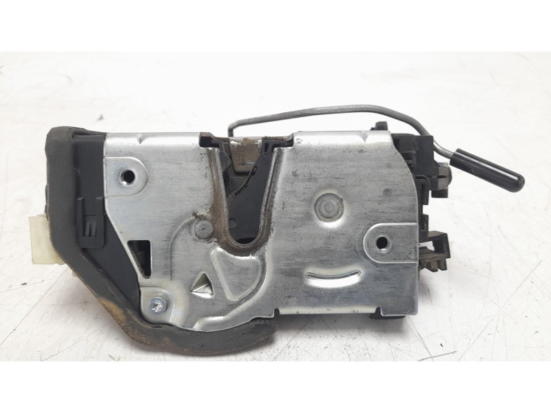 Recambio de cerradura puerta delantera izquierda para bmw x1 (e84) sdrive 18 d referencia OEM IAM 7229471  