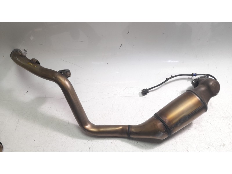 Recambio de colector escape para honda x-adv referencia OEM IAM 18150MKTD01  