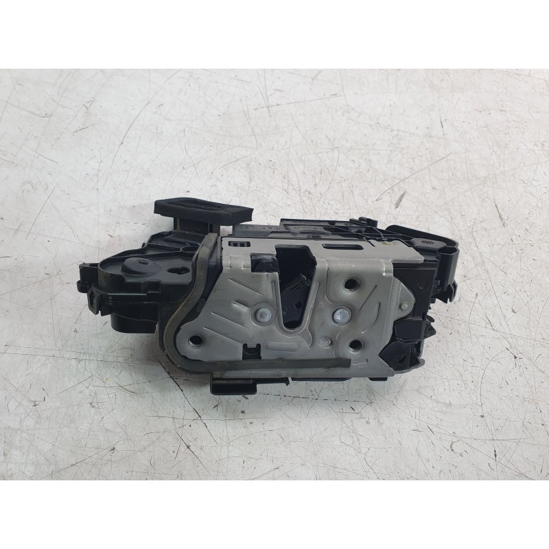 Recambio de cerradura puerta delantera izquierda para skoda enyaq iv coupé (5ac) 80 sportline referencia OEM IAM 5TB837015D  