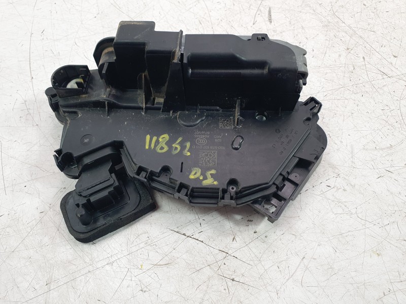 Recambio de cerradura puerta delantera izquierda para skoda enyaq iv coupé (5ac) 80 sportline referencia OEM IAM 5TB837015D  